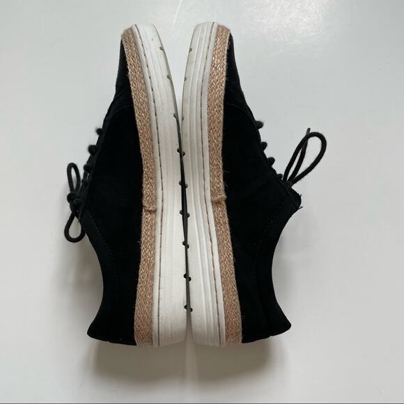 Clarks Black Nubuck Lace Up Marie Mist Sneaker - Picture 8 of 10